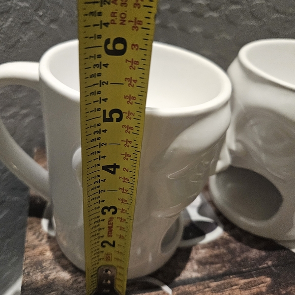 Two Matching Face Coffee Mugs Cordon Bleu - Picture 4 of 5